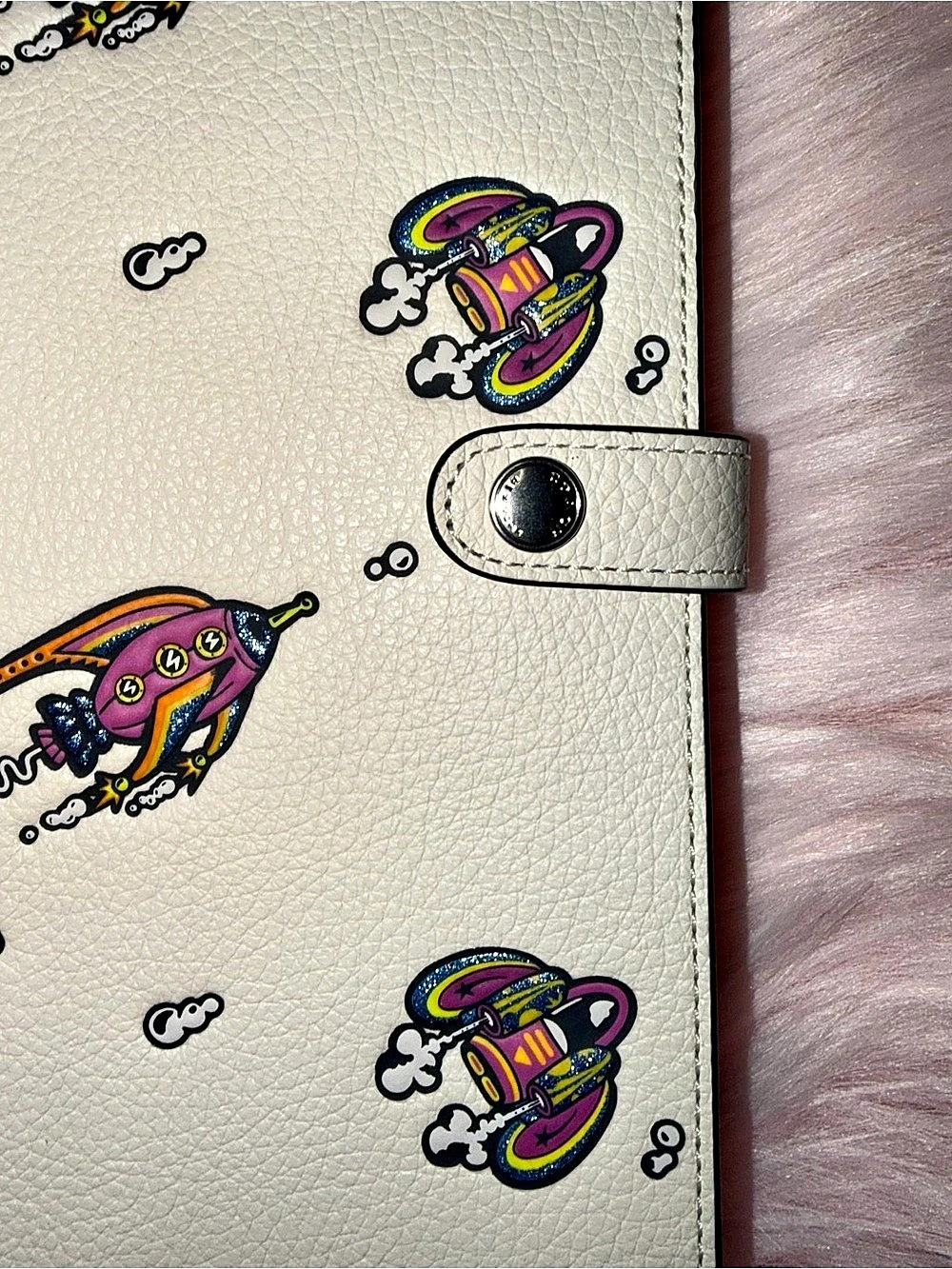 Coach Rocket Notebook Cover in White NWT - Picture 6 of 8